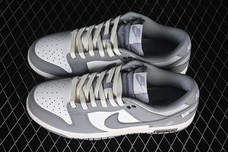 All categories Nk SB Dunk Series Nk SB Dunk Low High-end customized low-top sneakers Nike SB Dunk Low Anniversary high-end customized low-top casual sneakers GW0510-051